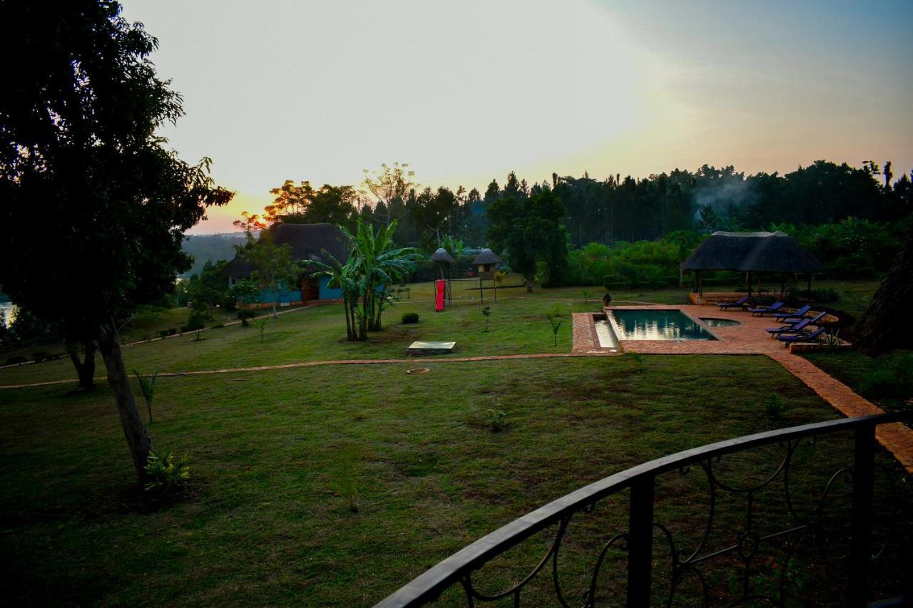 Villa Buyala Bliss On The Nile Jinja Esterno foto